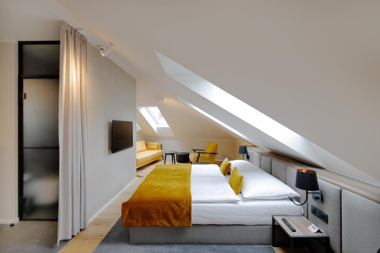 Hotel Prokop Square Prague Exterior photo