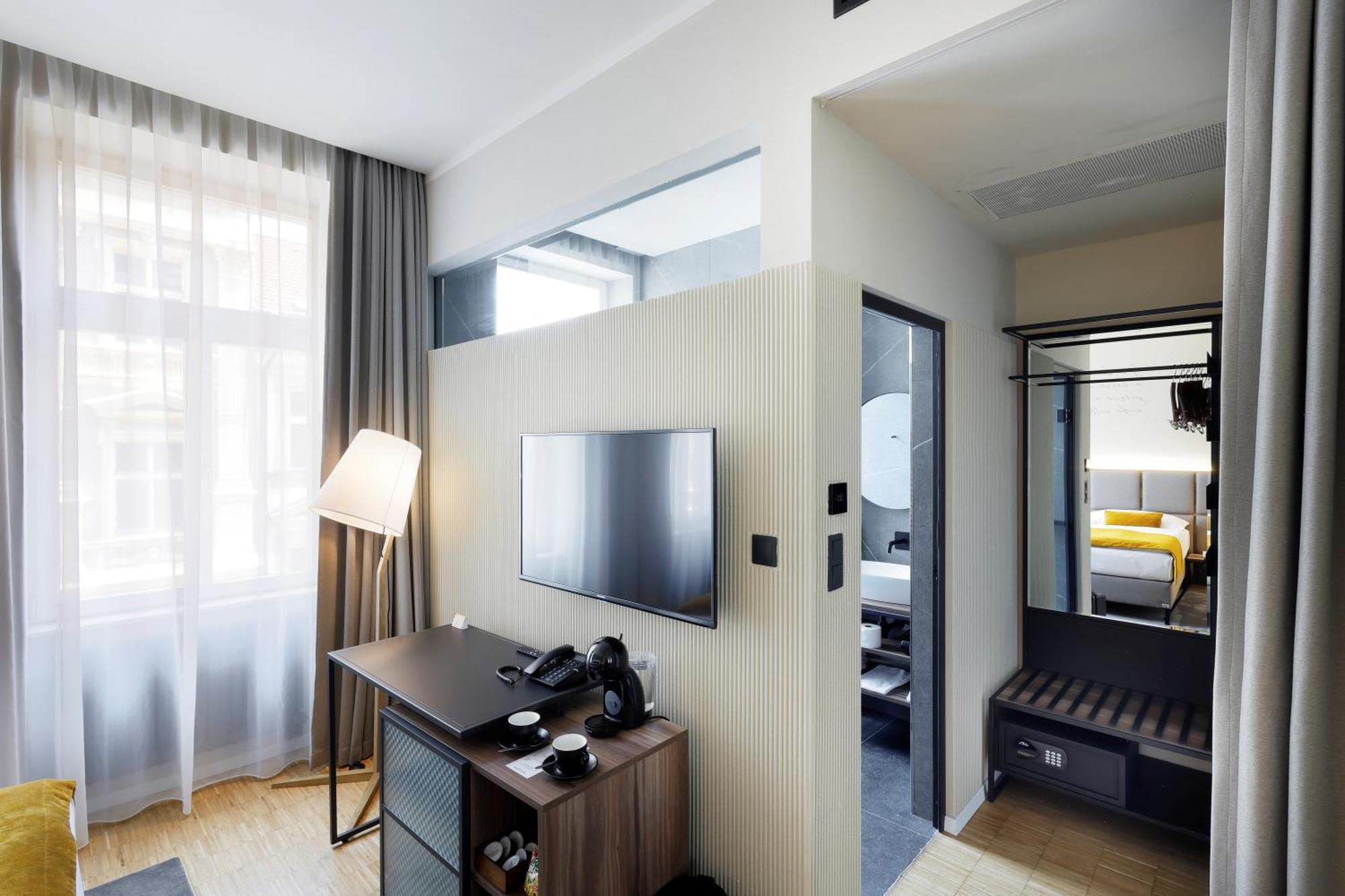 Hotel Prokop Square Prague Exterior photo